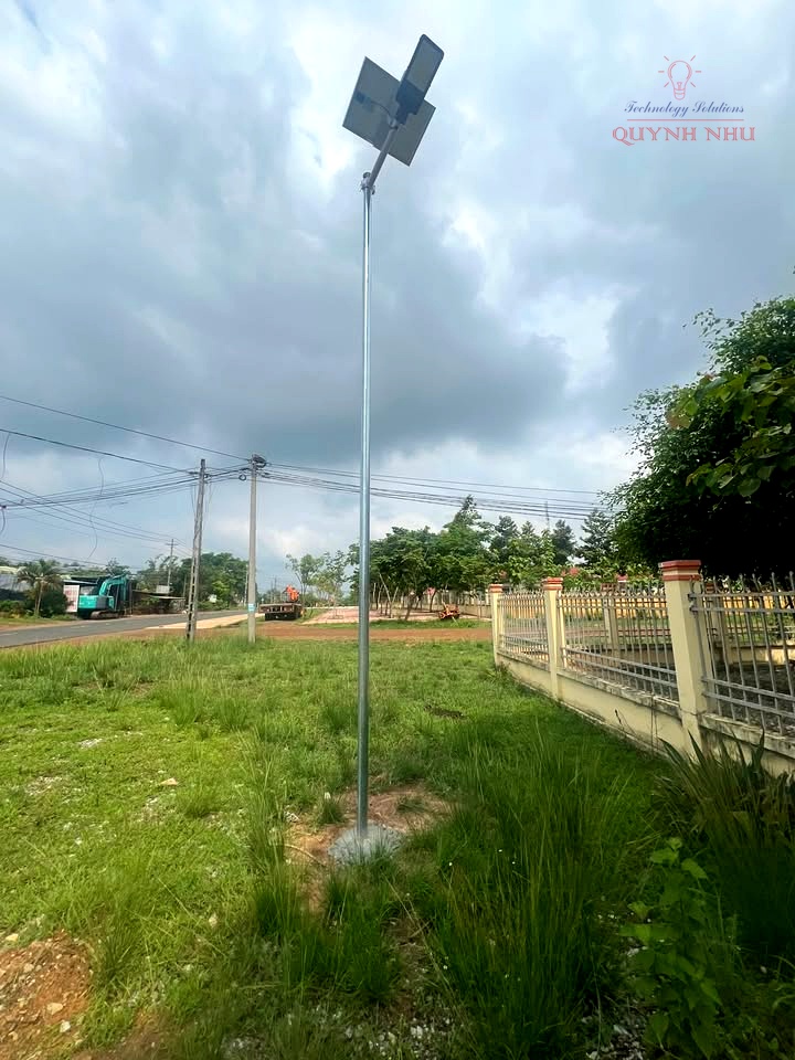 Thi Công Hệ Thống Điện Mặt Trời Mái Nhà Hybrid 6kW & Pin Lithium 16kW | QNS Solar - QNS Solar