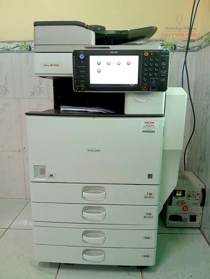 Thi Công Hệ Thống Điện Mặt Trời Mái Nhà Hybrid 6kW & Pin Lithium 16kW | QNS Solar - QNS Solar