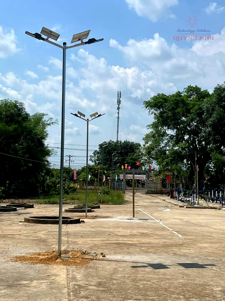 Dự Án Điện Mặt Trời & Đèn Năng Lượng 'Thắp Sáng Biên Cương' | QNS Solar - QNS Solar