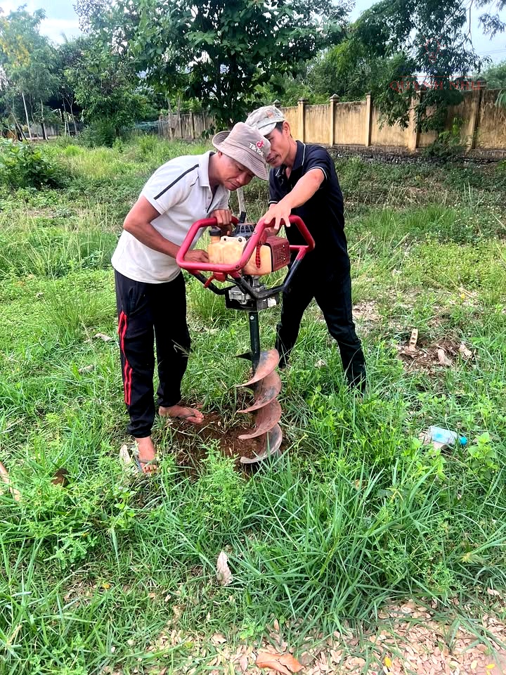 Dự Án Điện Mặt Trời & Đèn Năng Lượng 'Thắp Sáng Biên Cương' | QNS Solar - QNS Solar