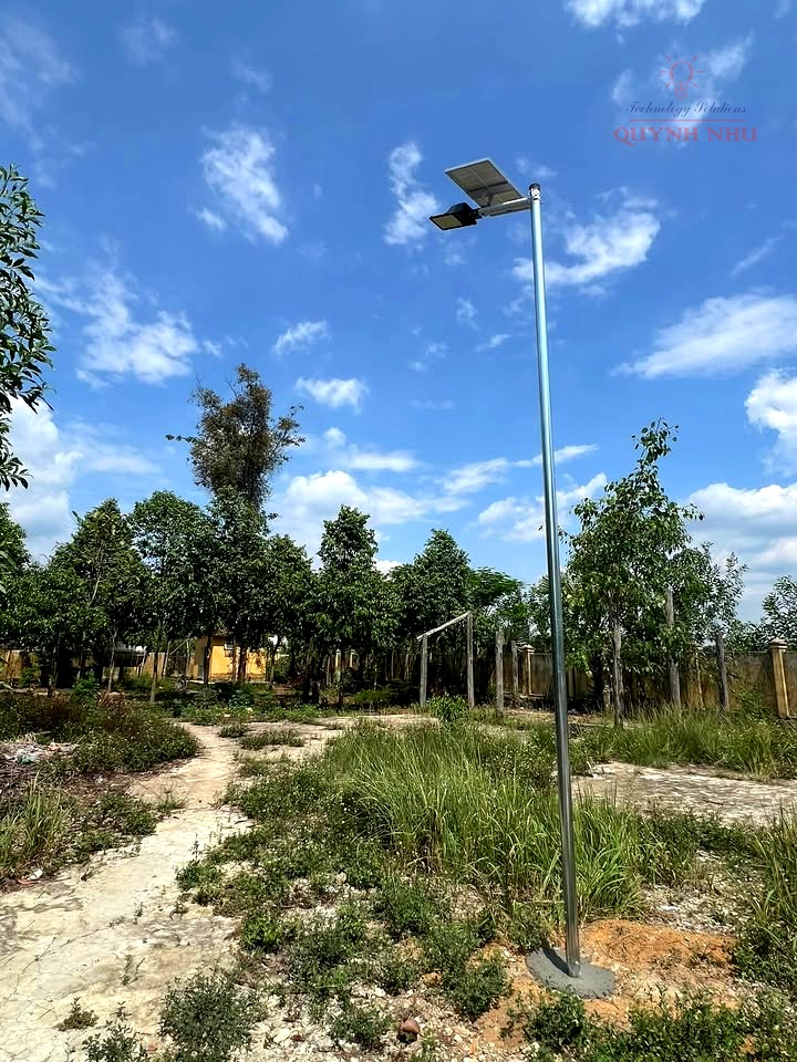 Dự Án Điện Mặt Trời & Đèn Năng Lượng 'Thắp Sáng Biên Cương' | QNS Solar - QNS Solar