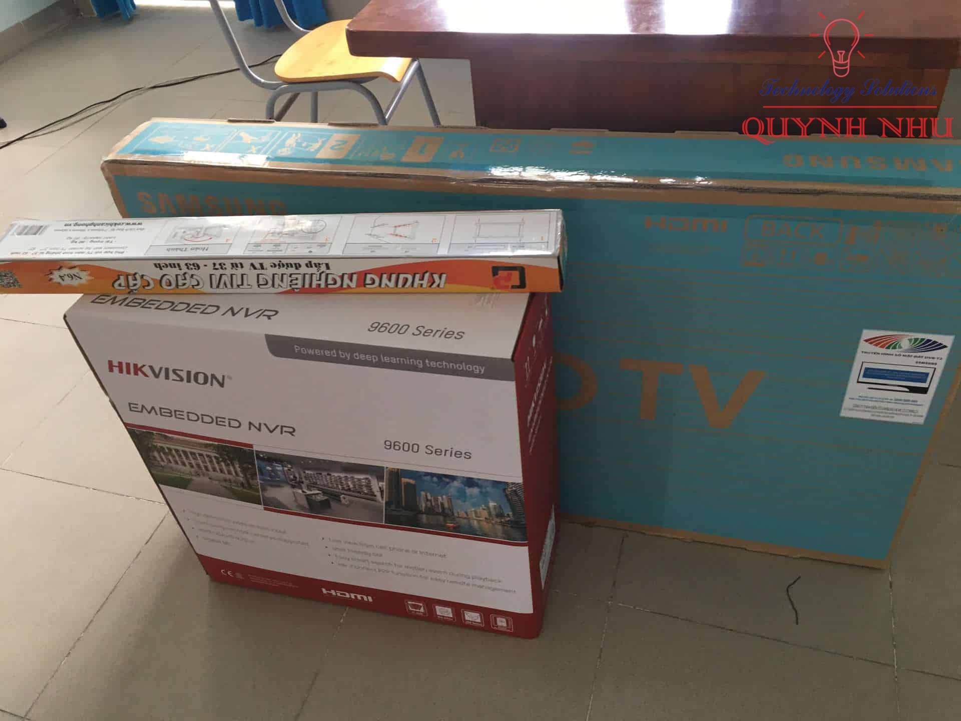 Góc quay cao hỗ trợ quan sát bao quát công trình và bãi xe.